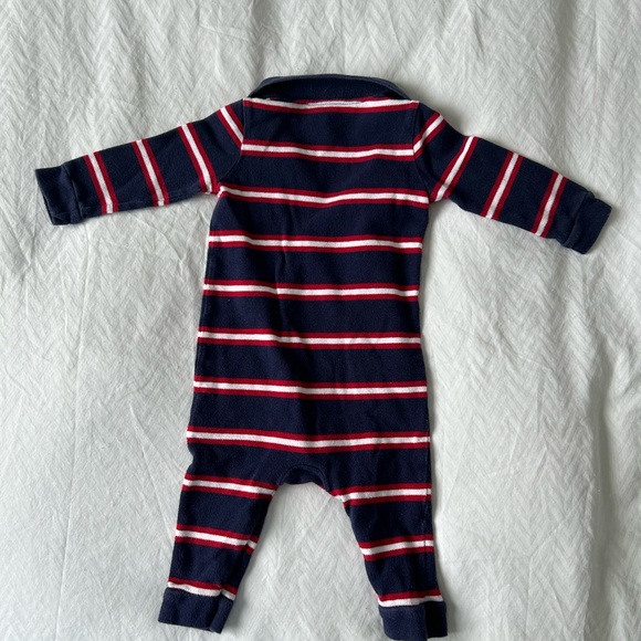 Ralph Lauren 6 month size polo jumpsuit with snap leg closure! - Picture 5 of 6